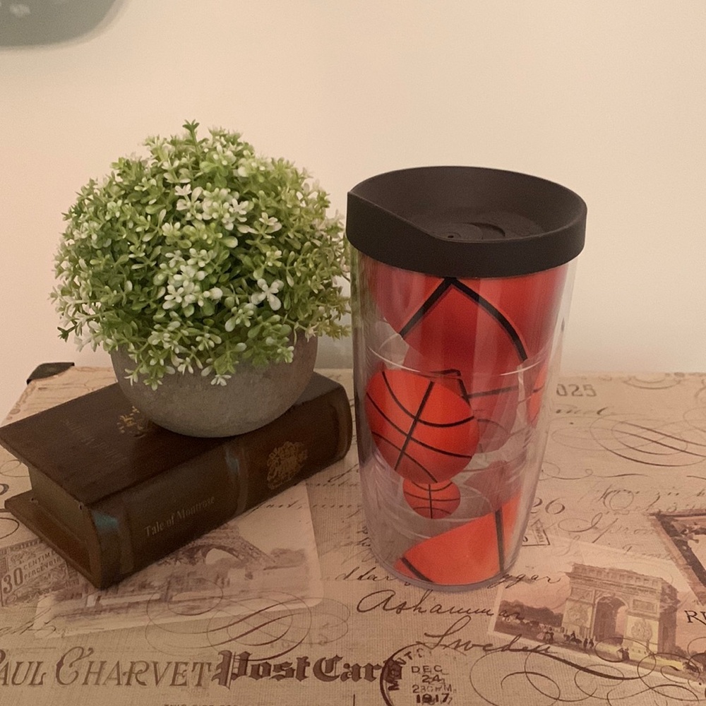 Tervis Basketball Tumbler (Black & Orange)